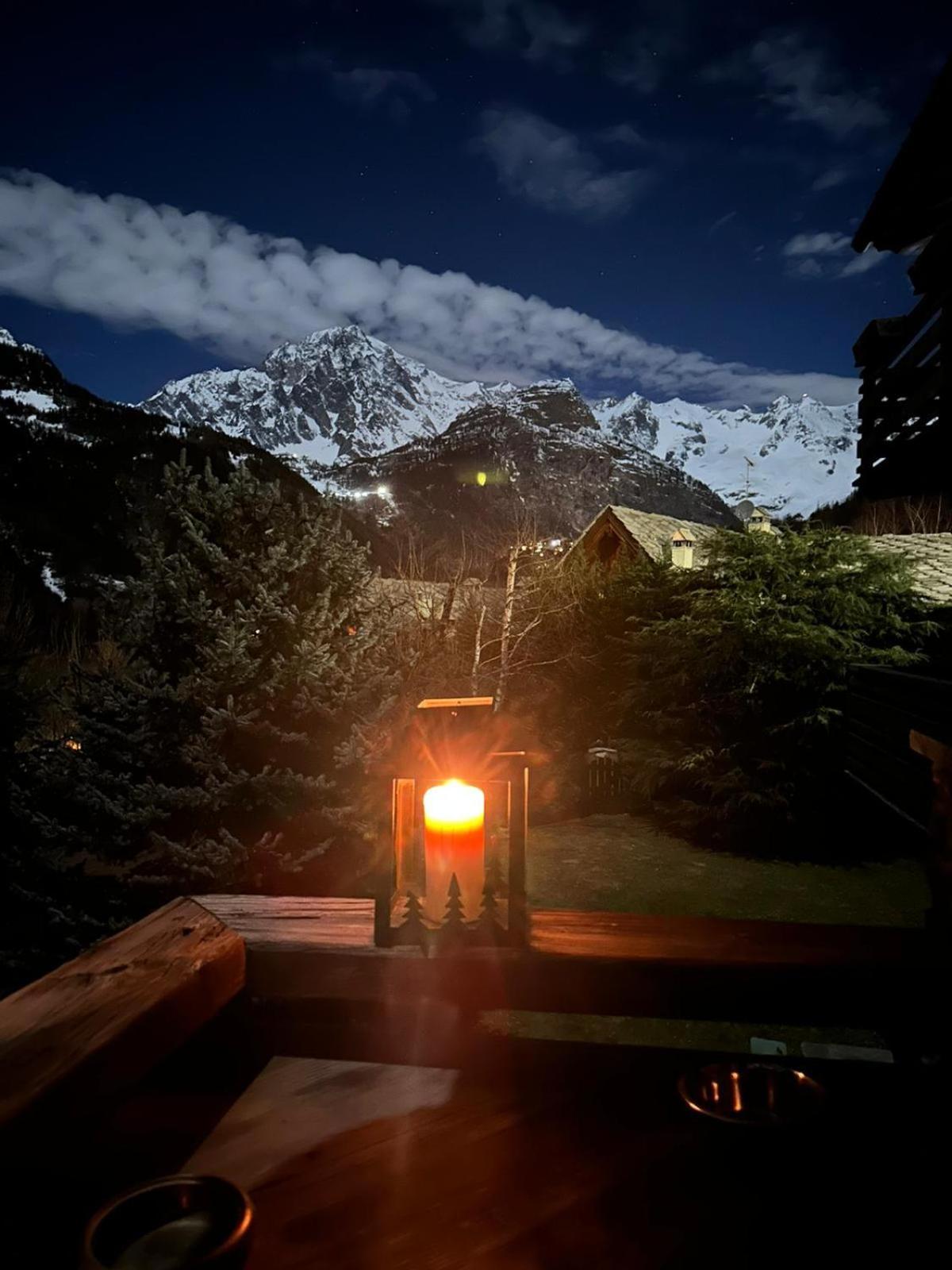 Courmayeur~Navetta Gratuita Per Il Centro+Impianti Екстериор снимка